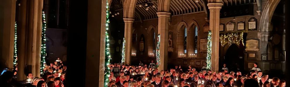 Christmas lights and congregation